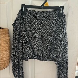 H&M Strapless Black and White Floral Crop Top